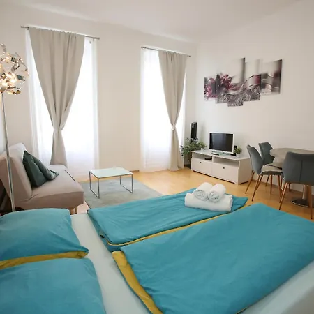Ferienwohnung Downtown Bliss Modern Retreat With Free Parking And Fast Internet 600 Mbits Wien Exterior foto