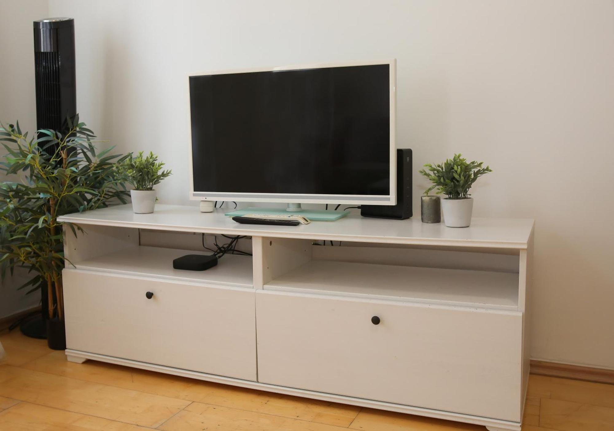 Downtown Bliss Modern Retreat With Free Parking And Fast Internet 600 Mbits Appartamento *