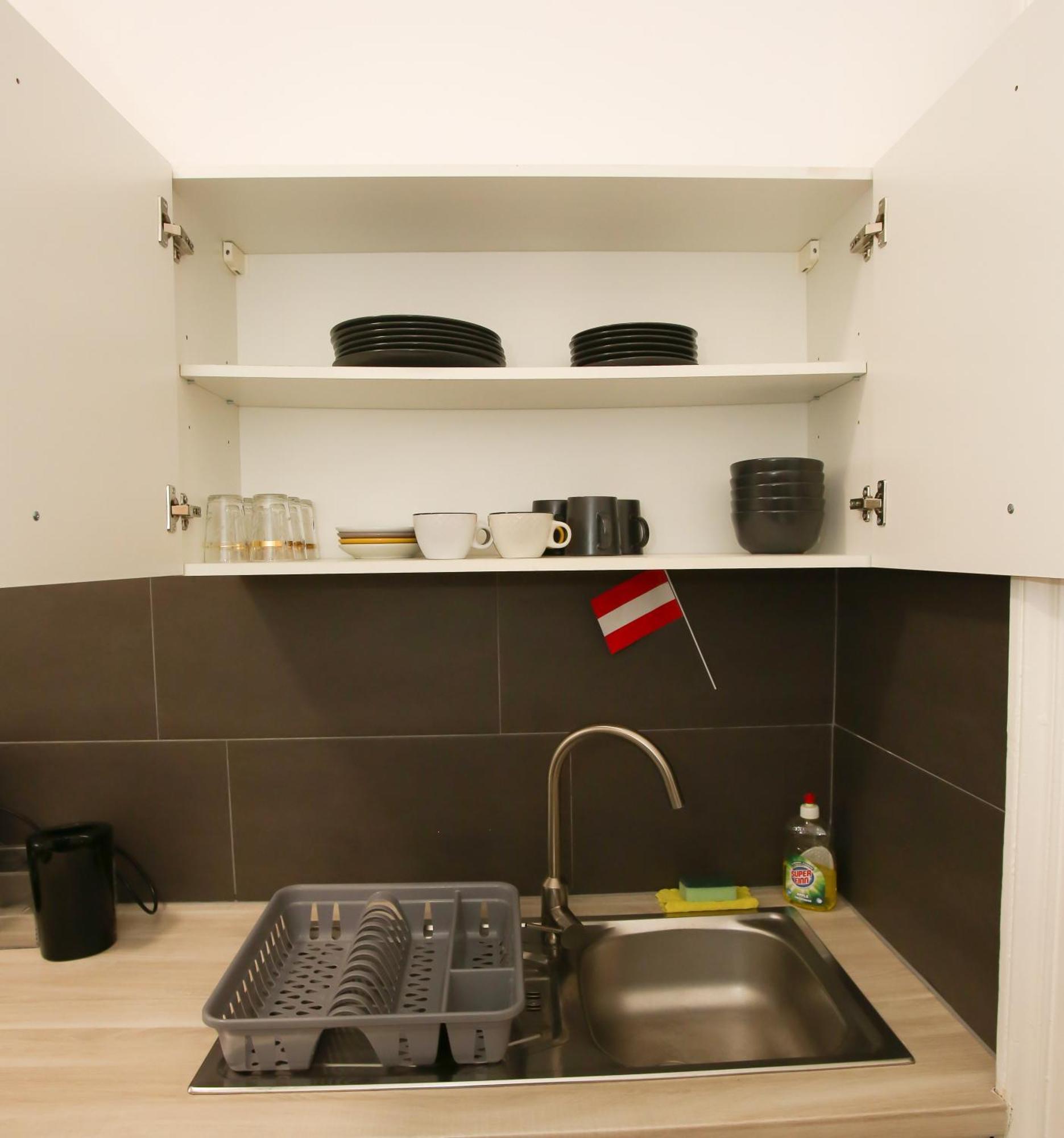 Appartement Downtown Bliss Modern Retreat With Free Parking And Fast Internet 600 Mbits Wenen